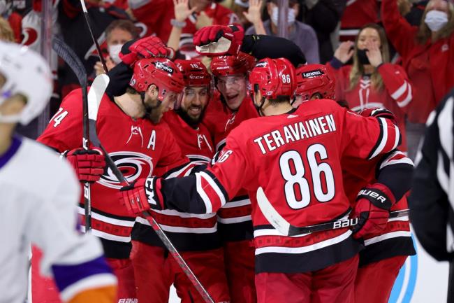 12-facts-a<em></em>bout-carolina-hurricanes