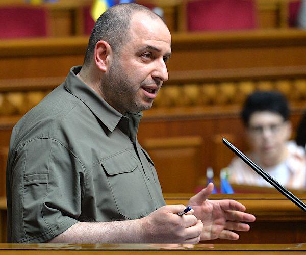 乌克兰解雇6名副国防部长